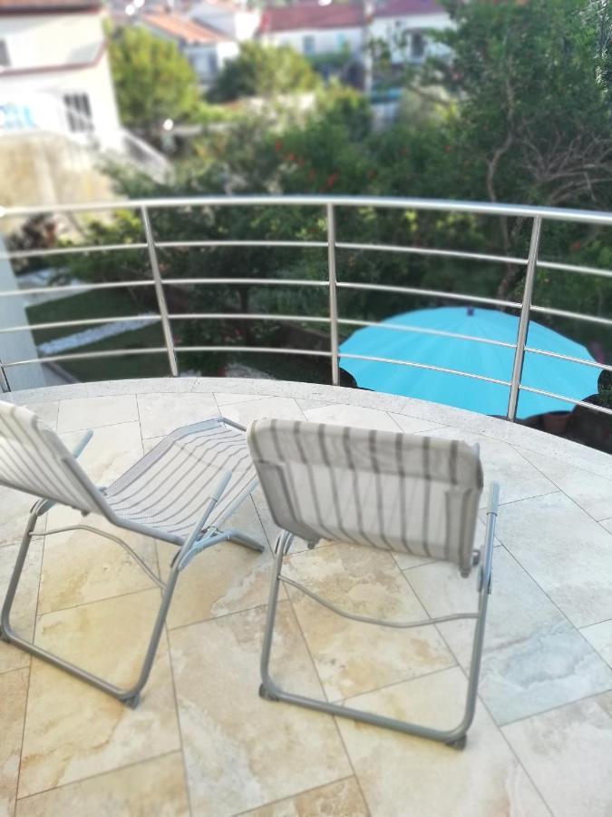 Apartment Pradini *