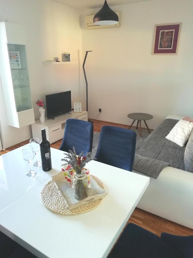 Pradini Apartment Poljana (Ugljan)